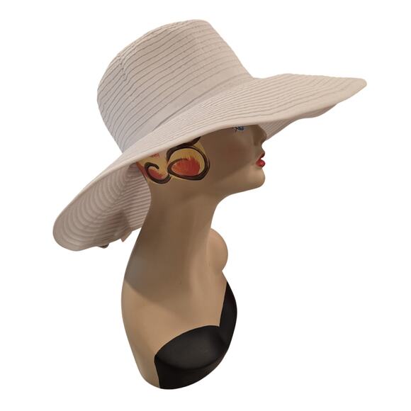 San Diego Hat Co White Packable Wide Brim UPF 50+ Sun Hat Resort Glam
